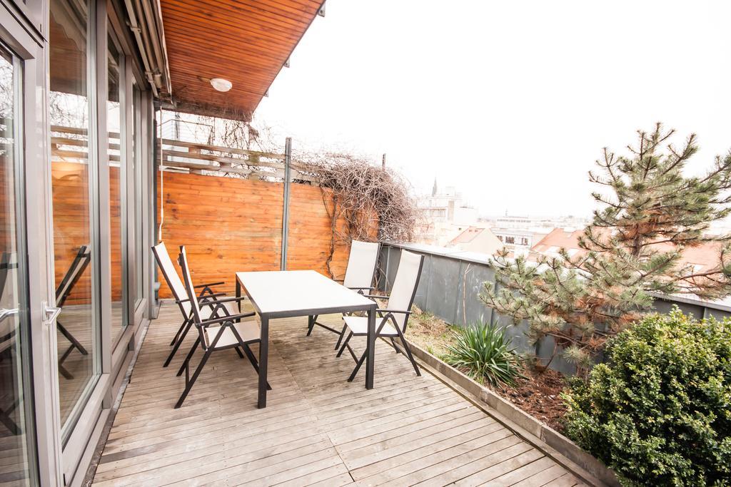 Wenceslas Square Lofts Πράγα Δωμάτιο φωτογραφία